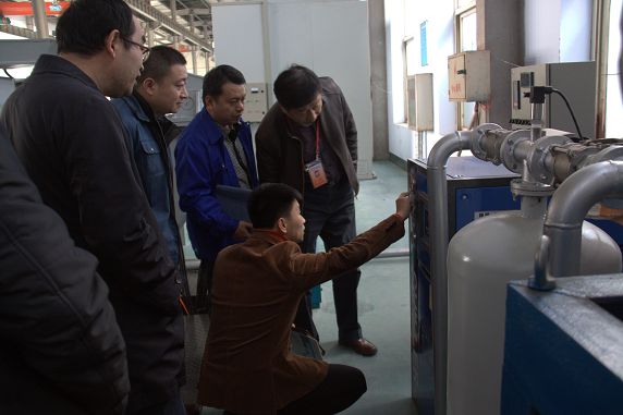 公司通過生產(chǎn)許可證實(shí)地核查