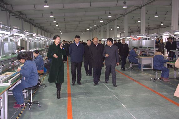 全市招商引資和項目建設(shè)現(xiàn)場考核組來我公司參觀考察 全市招商引資和項目建設(shè)現(xiàn)場考核組來我公司參觀考察